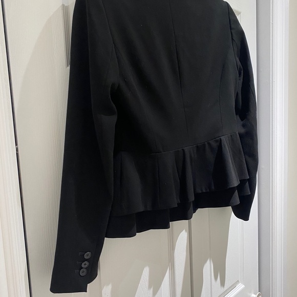 White House black market signature blazer. - Picture 5 of 5